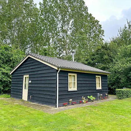 Bosrand * Zwaluwe